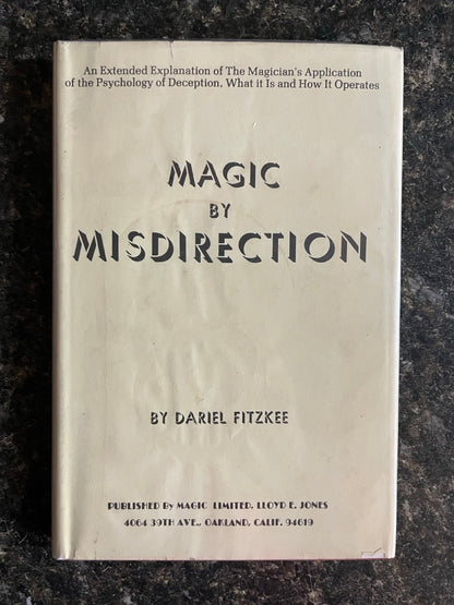 Magic by Misdirection - Dariel Fitzkee