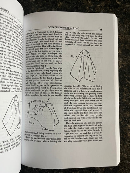 Modern Coin Magic - J.B. Bobo