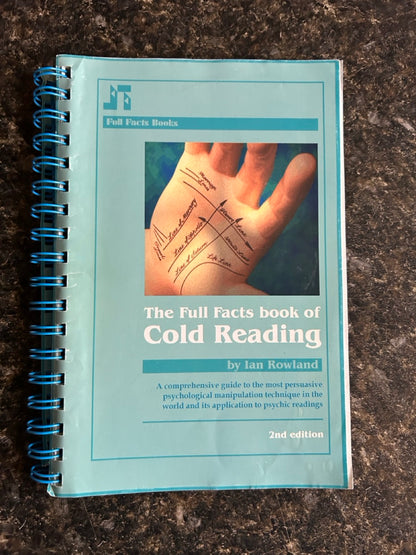 The Full Facts Book of Cold Reading (2nd ed.)- Ian Rowland