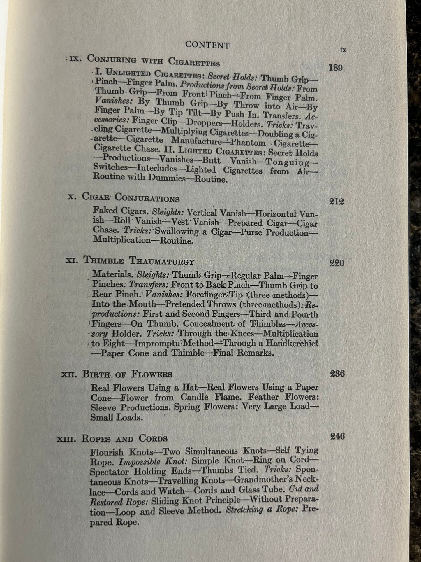 Complete Course in Modern Magic Manual - Jean Hugard