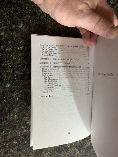 Children Laugh Louder (Book & DVD) - David Ginn