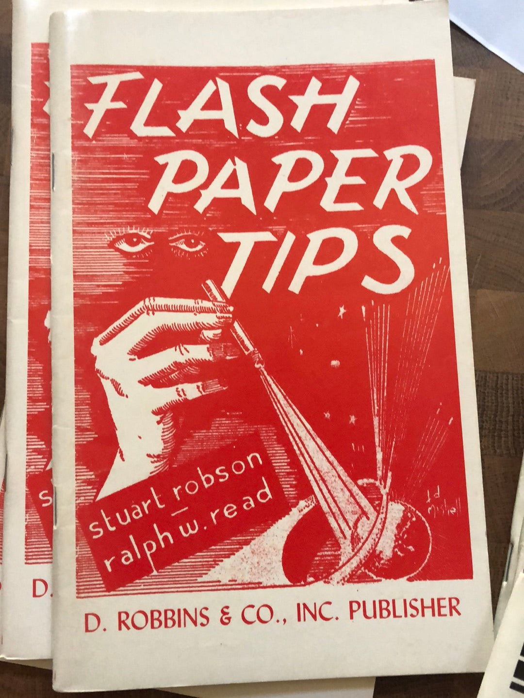 Flash Paper Tips - Stuart Robson & Ralph W Read